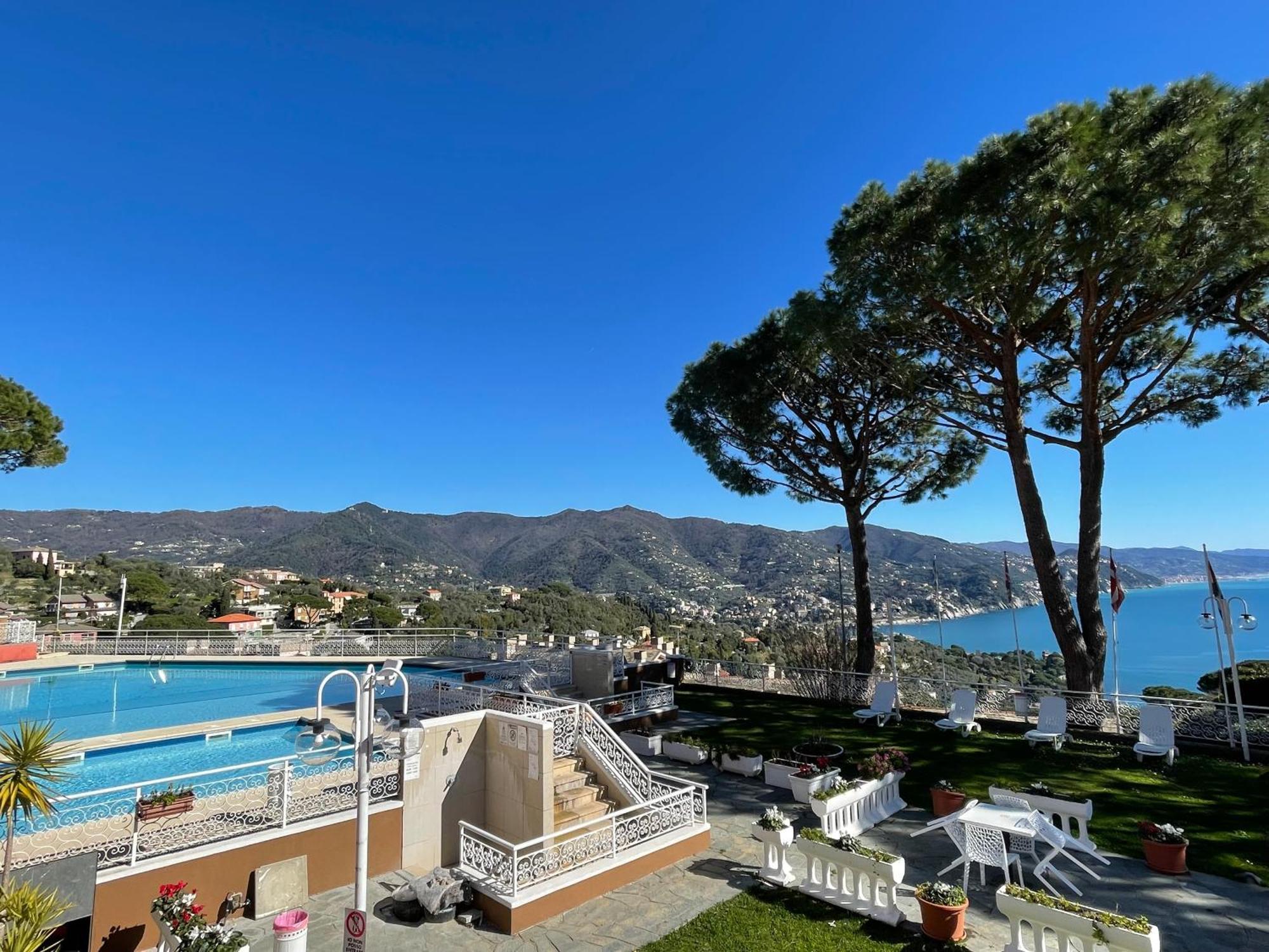 Portofino Est Residence Rapallo Exterior photo